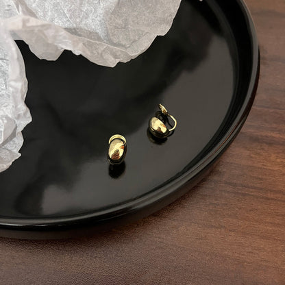 Pearl earrings without pierced ears