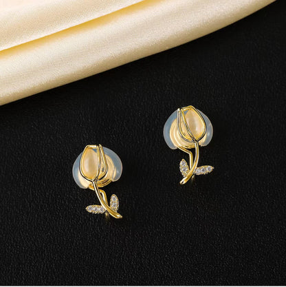 Pearl earrings without pierced ears