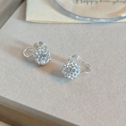 Pearl earrings without pierced ears