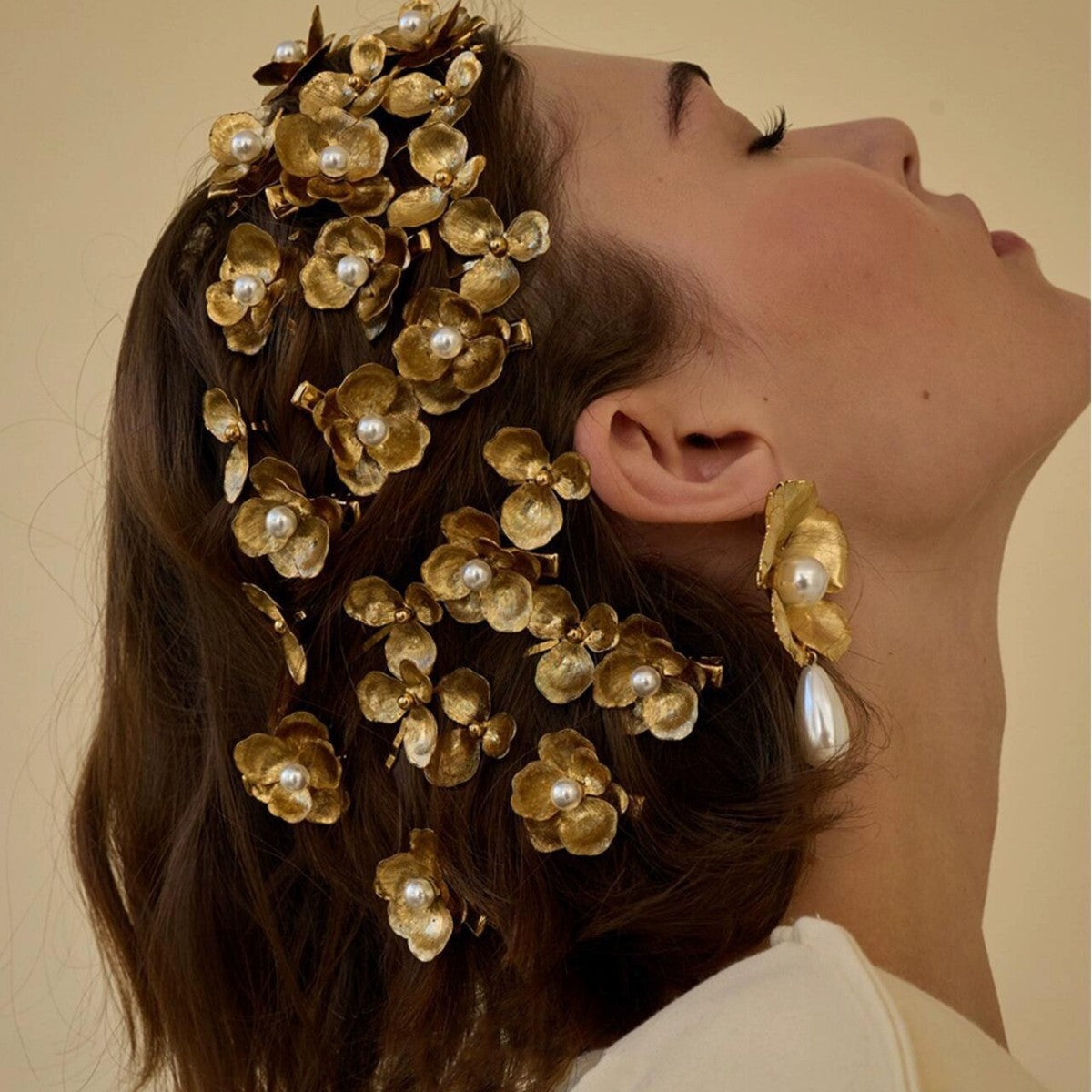 Pearl Flower Hair Clip French Style Side Clip