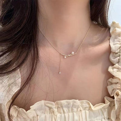 Pearl Necklace Light Luxury Niche Pendant Advanced Design Niche Clavicle Chain