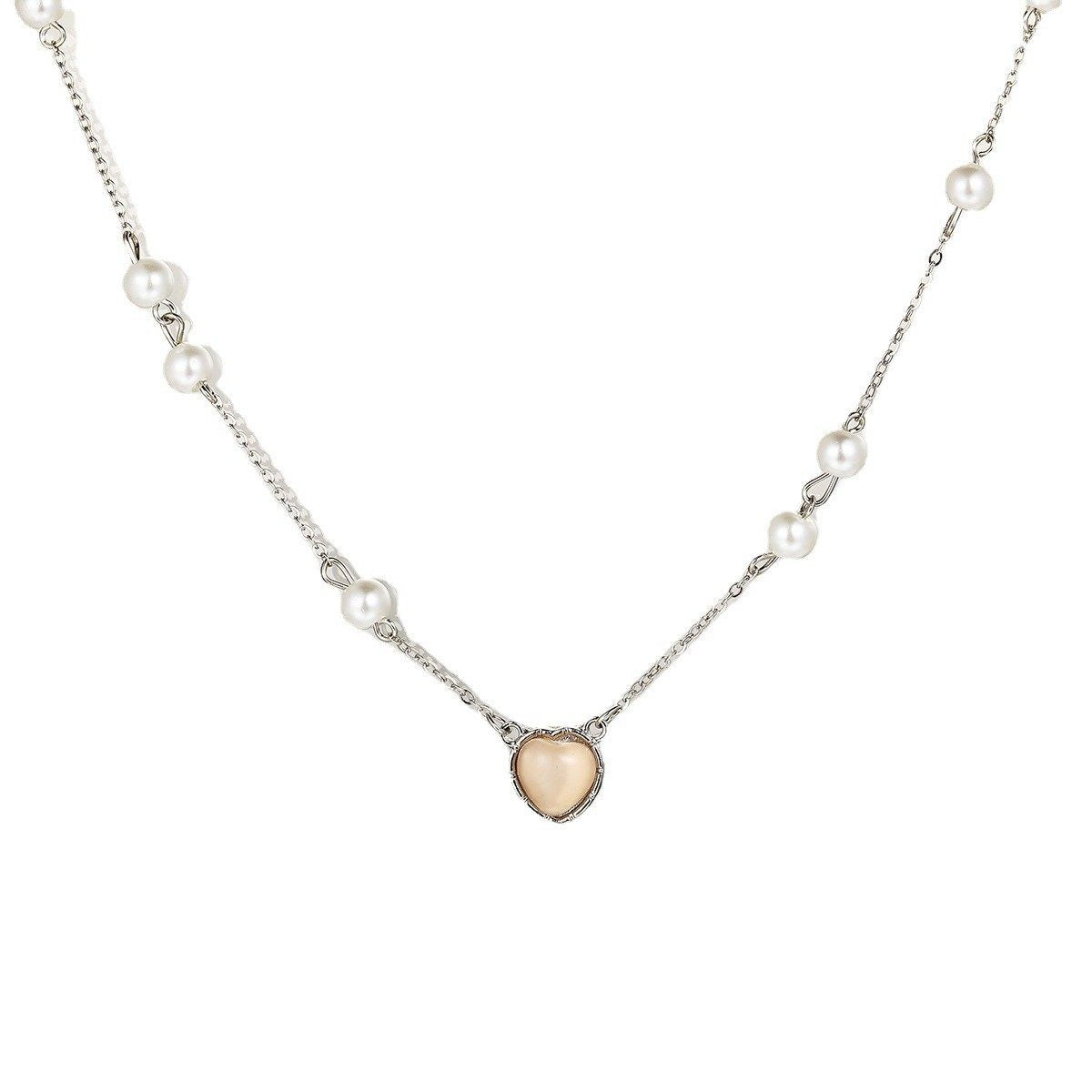 pearl necklace