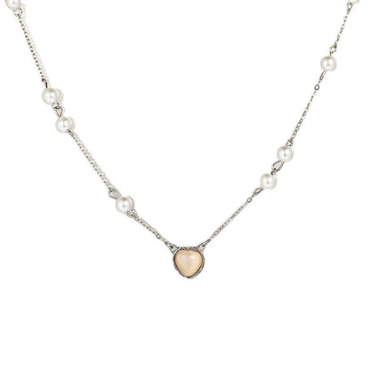 pearl necklace