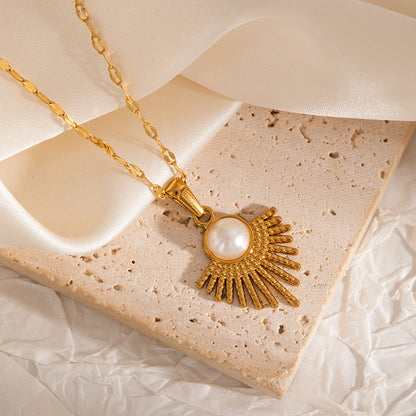 Pearl necklace