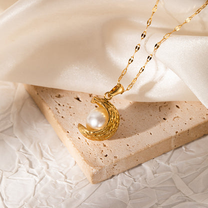 Pearl necklace