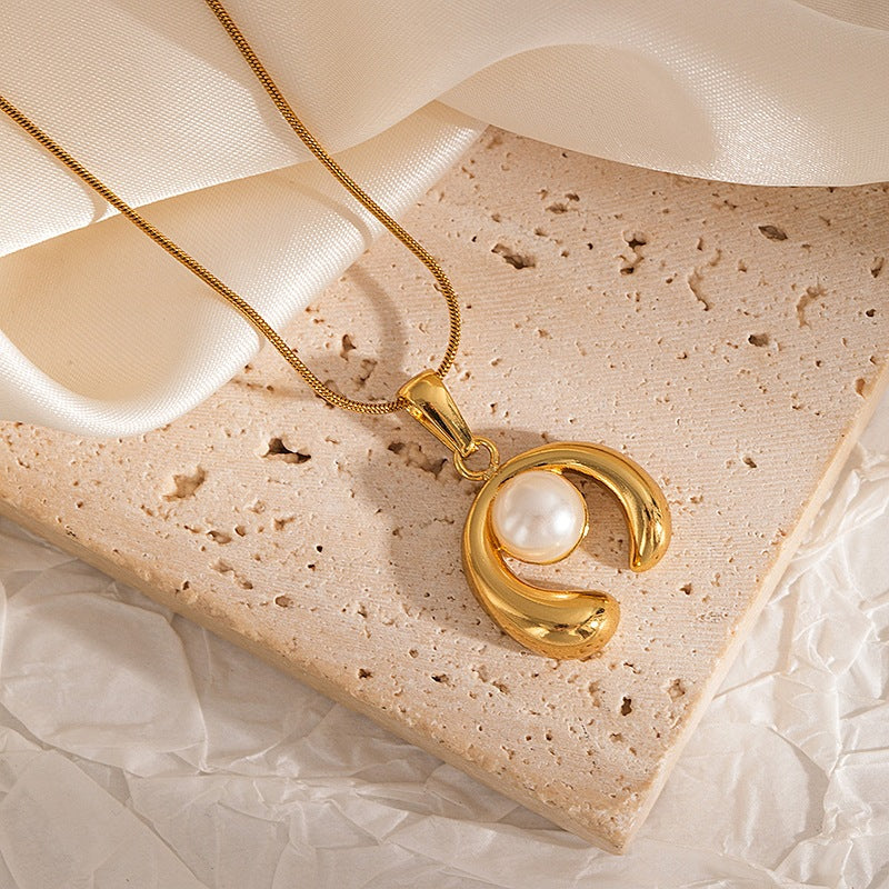 Pearl necklace