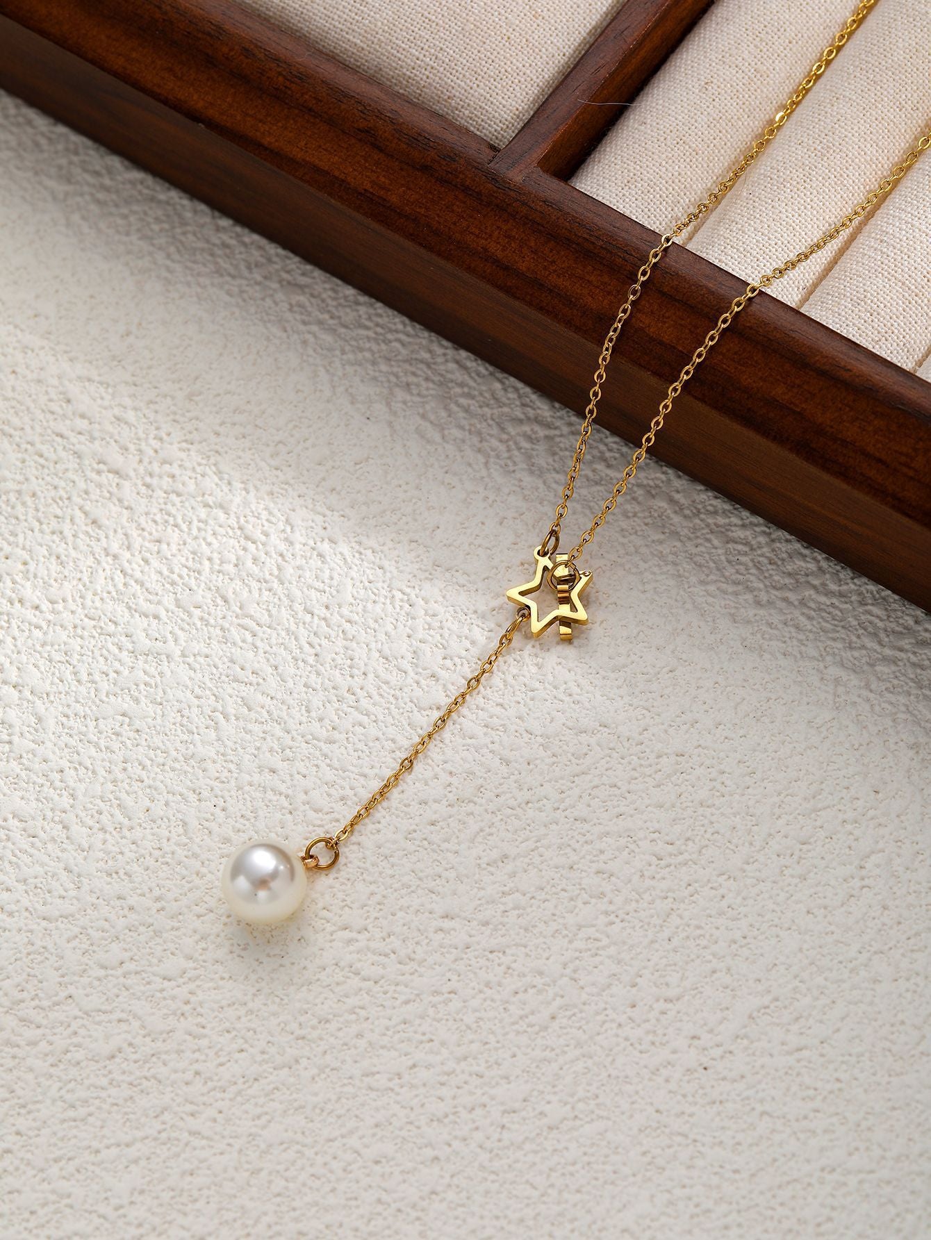 Pearl necklace