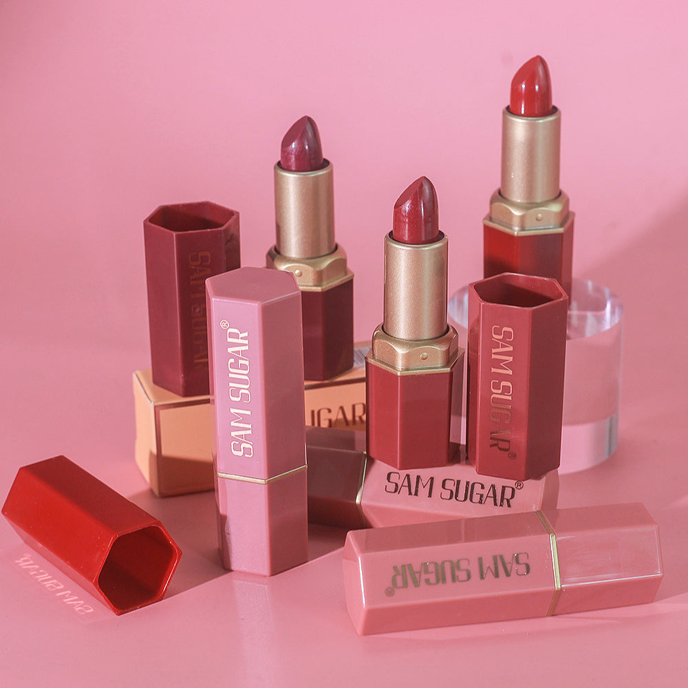 Pearlescent diamond lip gloss