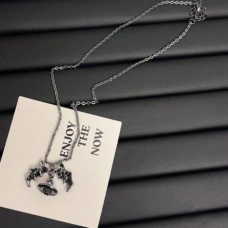 Pendant Necklace