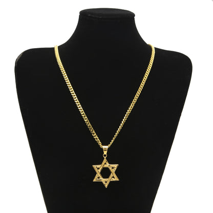 pendant necklace