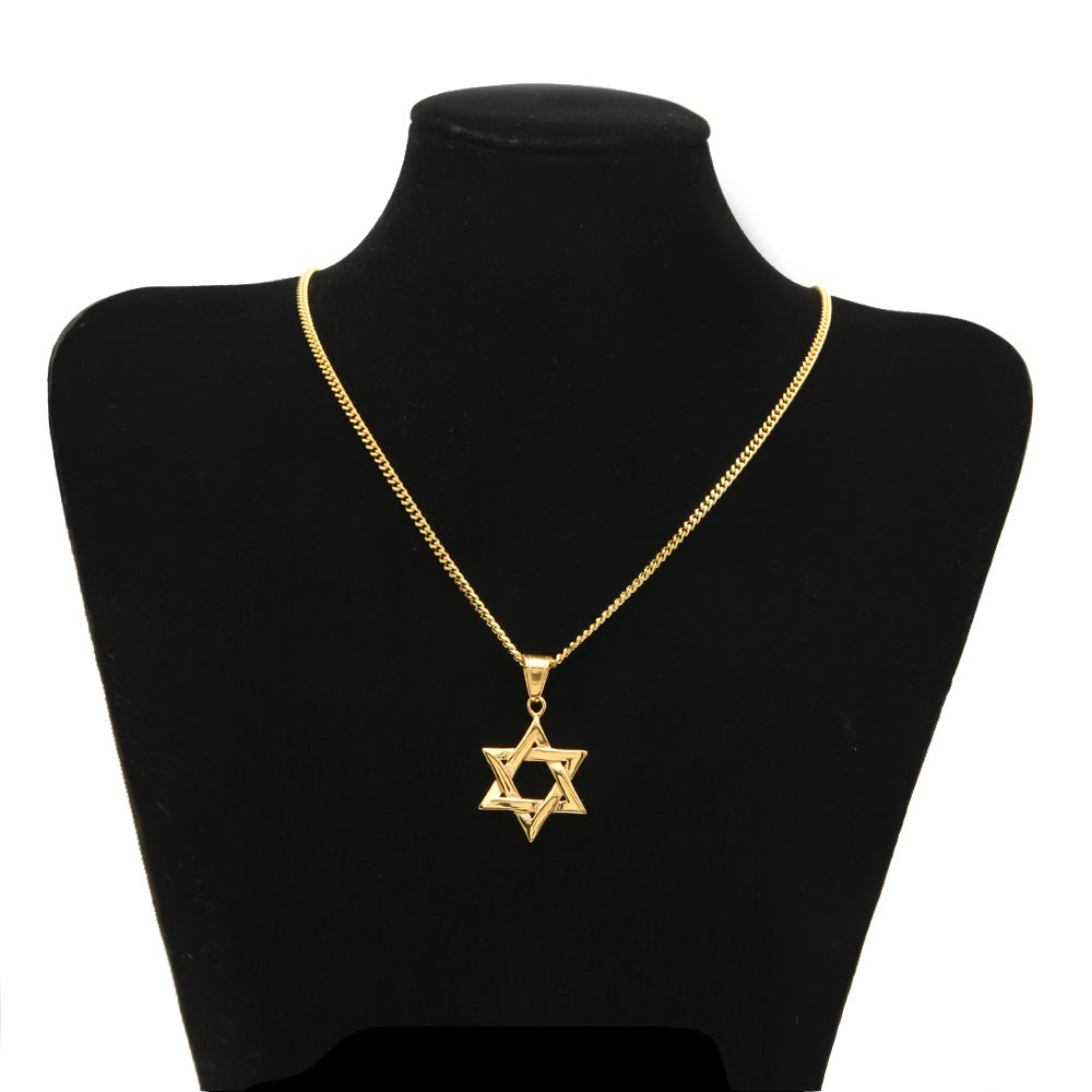 pendant necklace