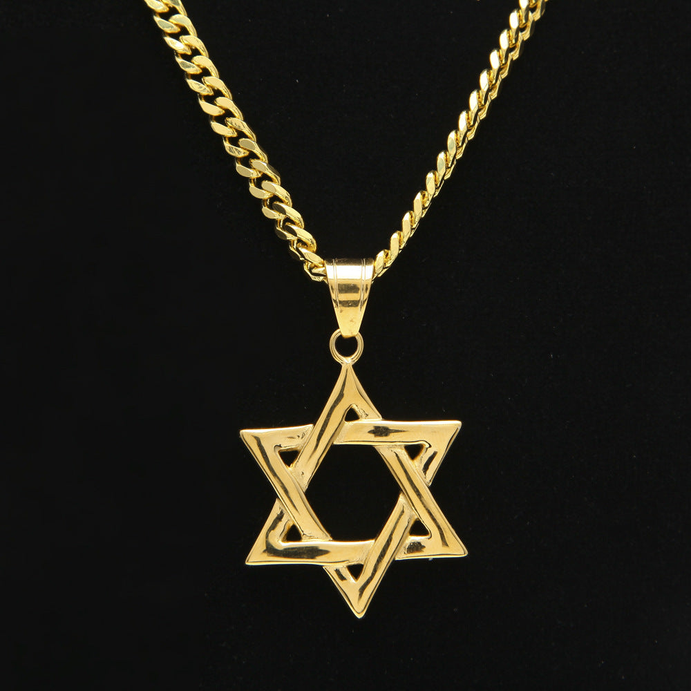 pendant necklace
