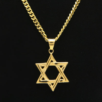 pendant necklace