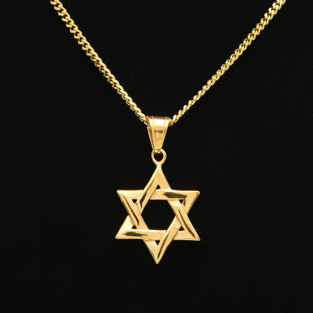 pendant necklace