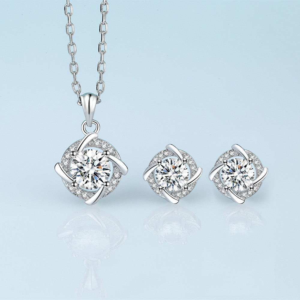 Pendant necklace