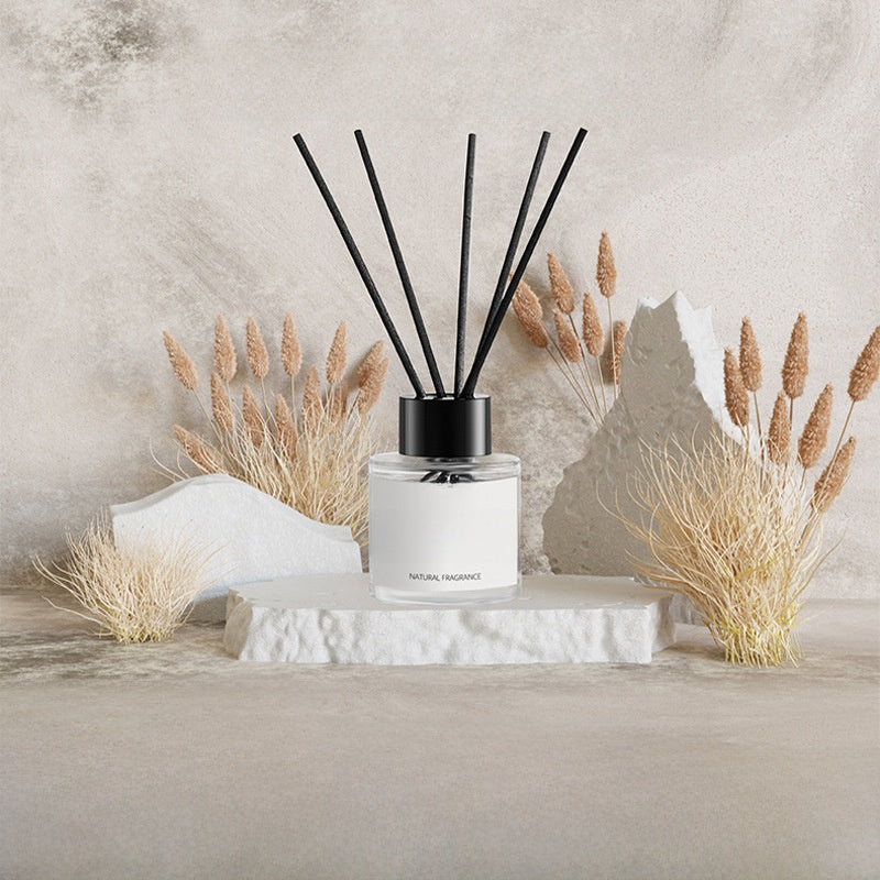 Persistent decorative aromatherapy diffuser