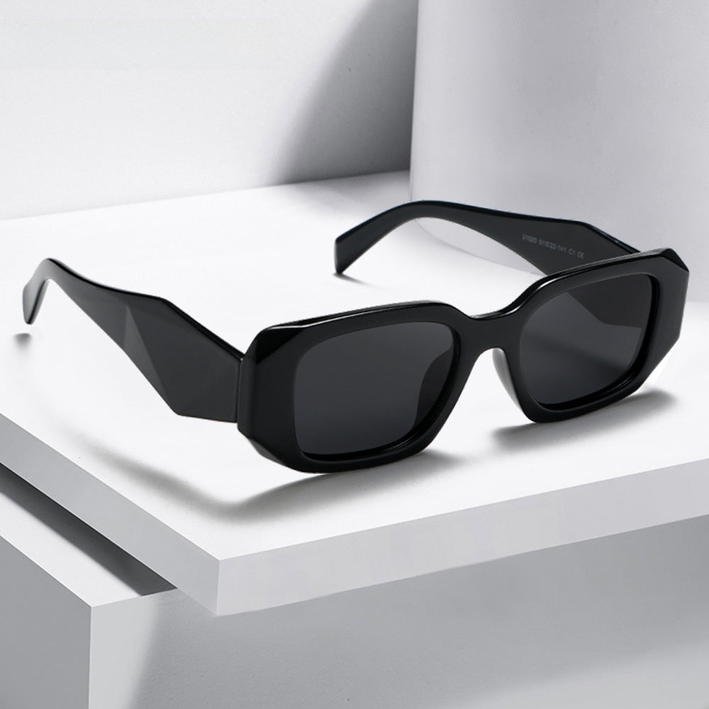 Personalized polarized sunglasses