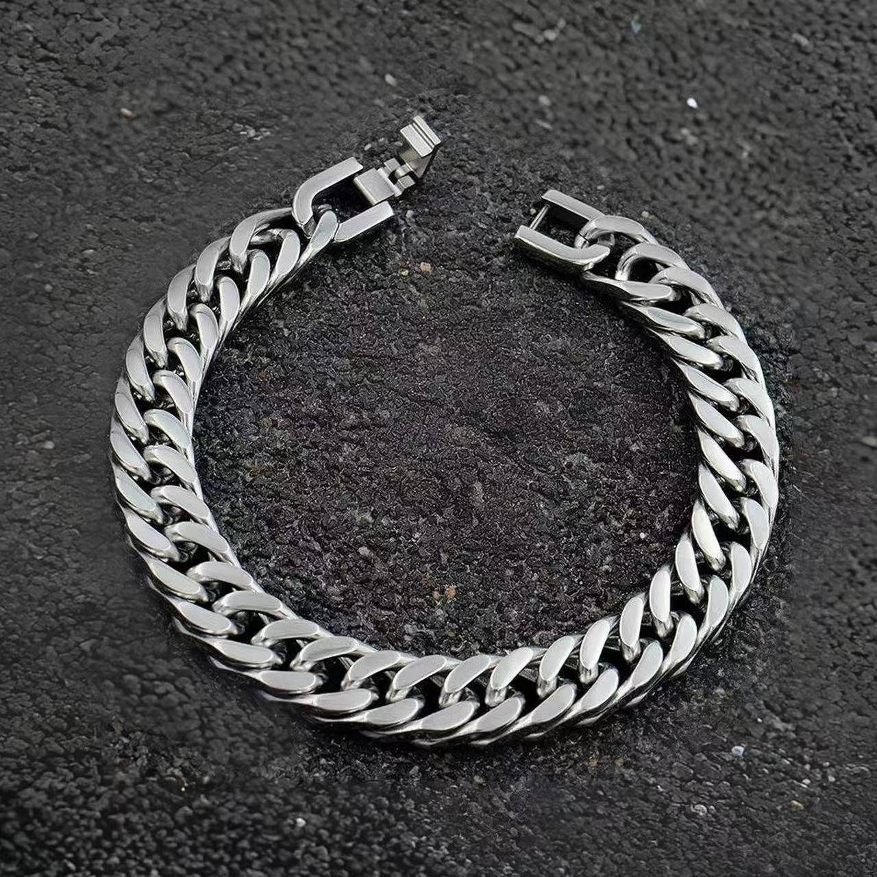 Personalized punk bracelet
