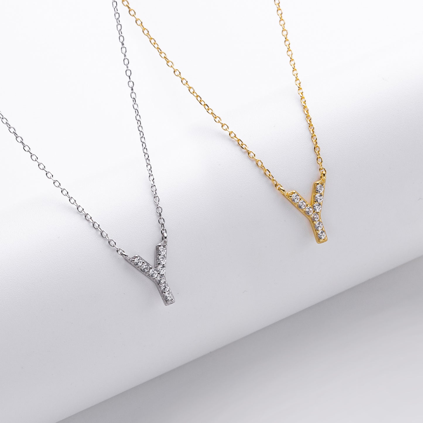 Personalized S925 Silver Letter Diamond Clavicle Necklace