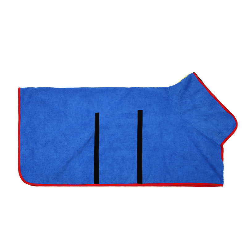 Pet bathrobe that completely covers the body