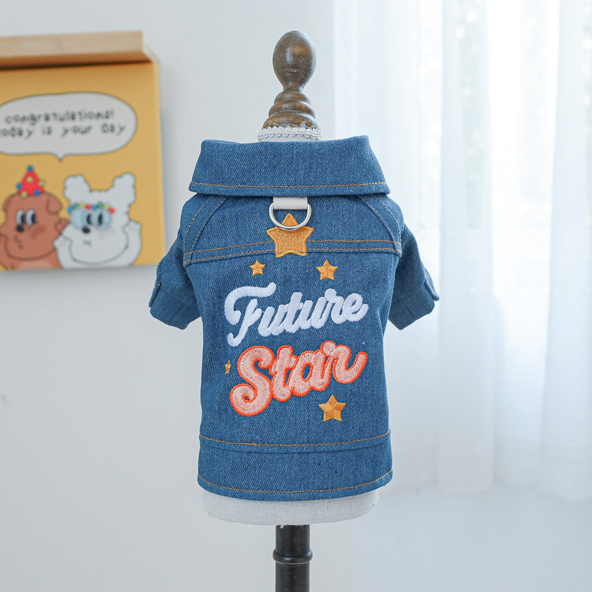 Pet clothing