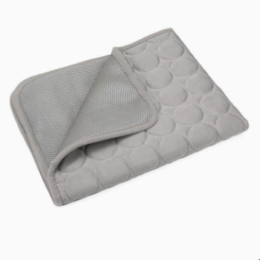 Pet cooling mat