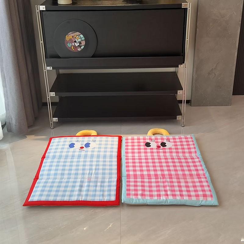 Pet Cooling Mat with Dual-Sided Design