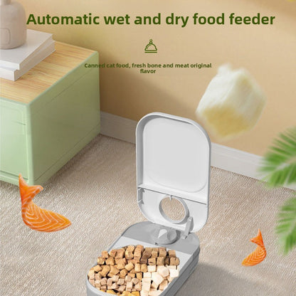 Pet feeder