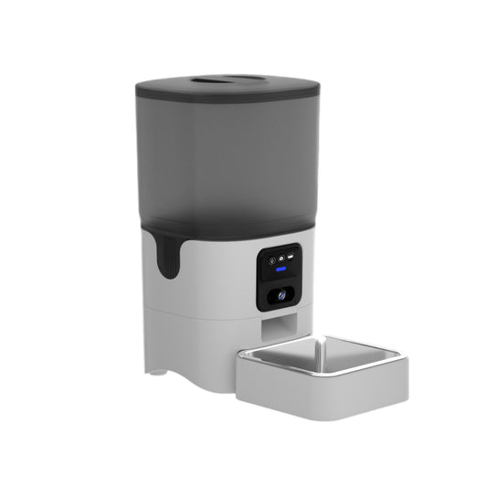 Pet feeder