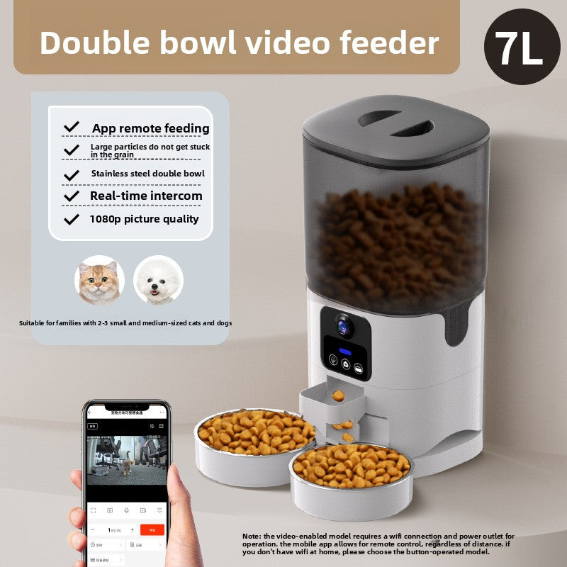 Pet feeder