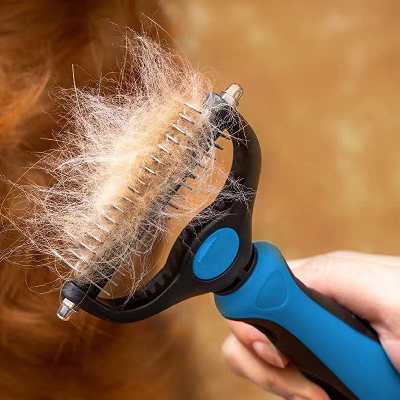 Pet hair combs clean hair combs