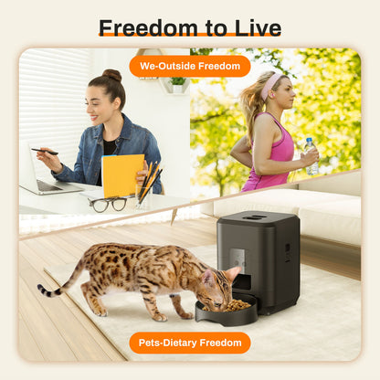 Pet intelligent feeder