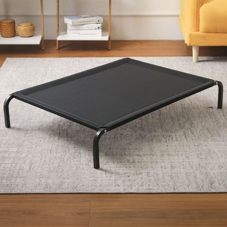 Pet moisture-proof bed off the ground