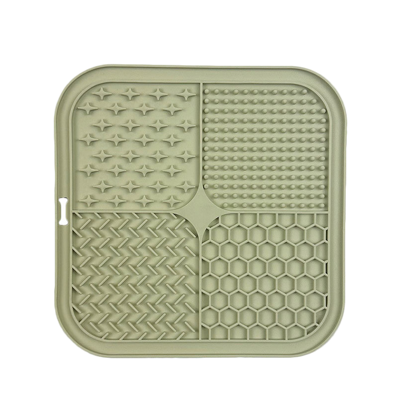 Pet silicone lickable dish