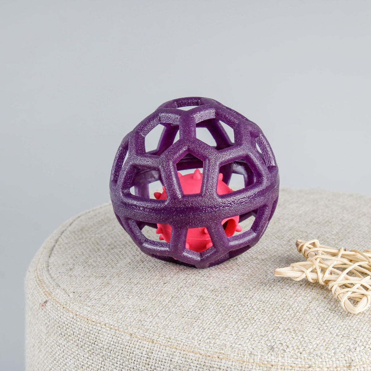 Pet toy ball