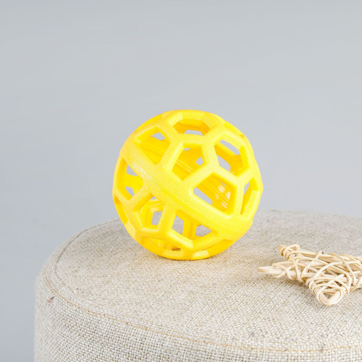 Pet toy ball