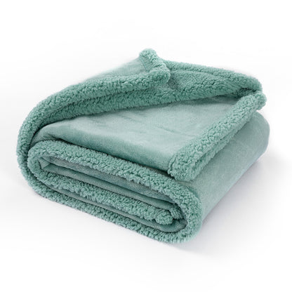 Pet waterproof blanket