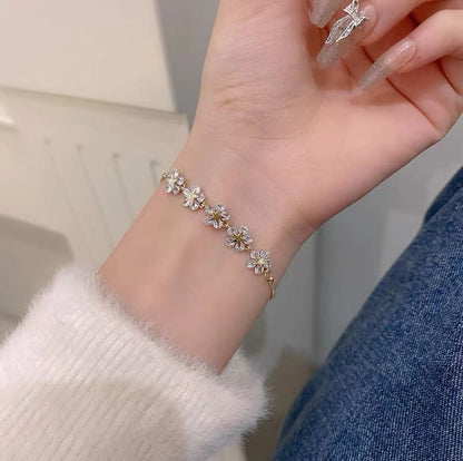Petal bracelet