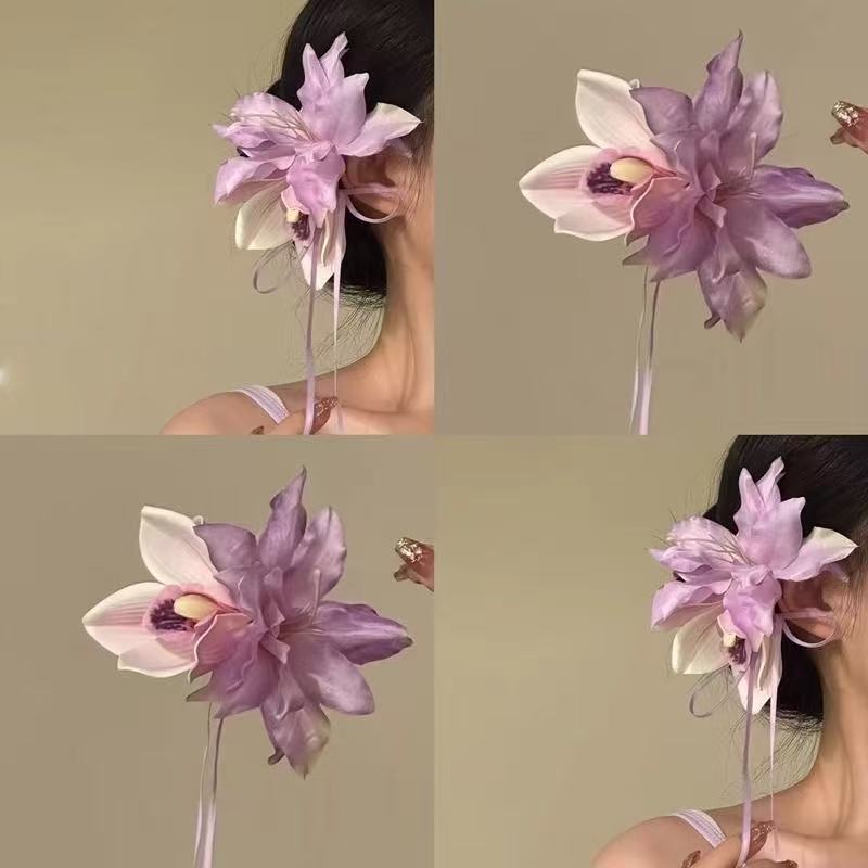Phalaenopsis hairpin