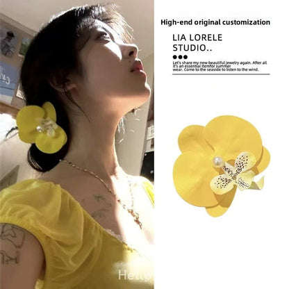 Phalaenopsis hairpin