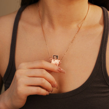 photo necklace