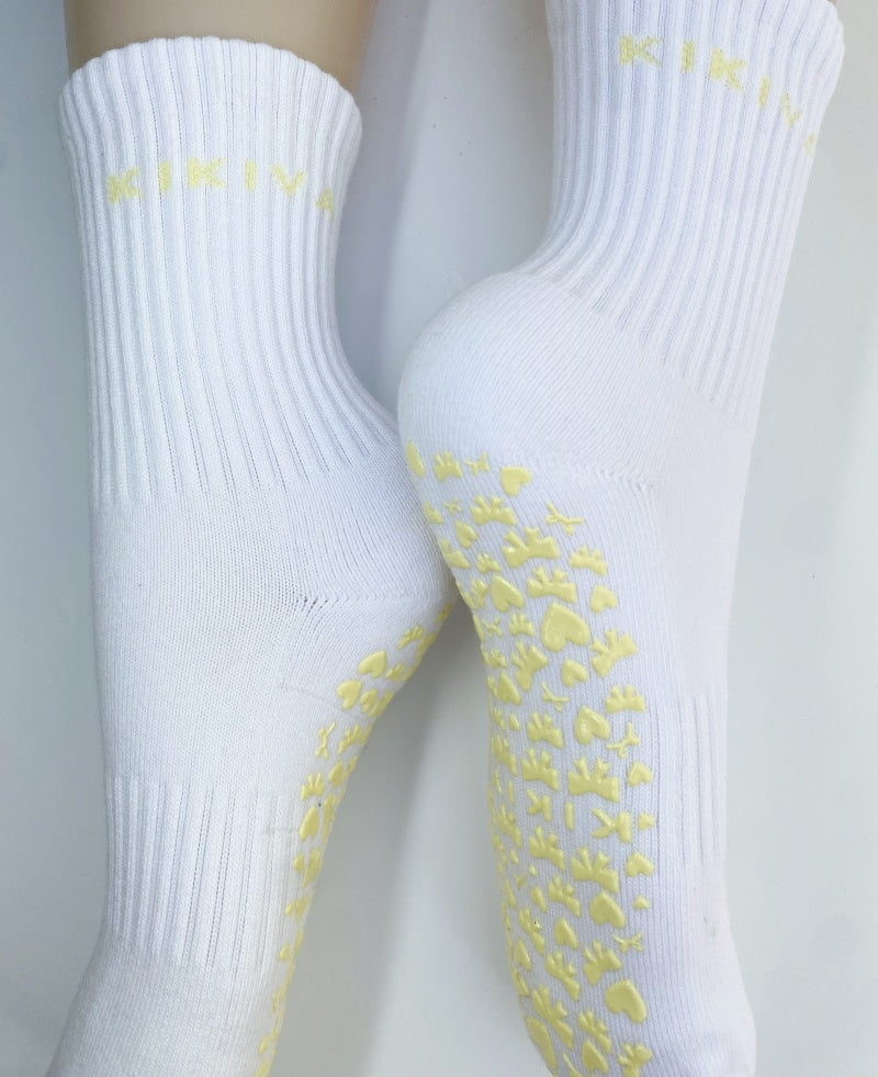 Pilates socks