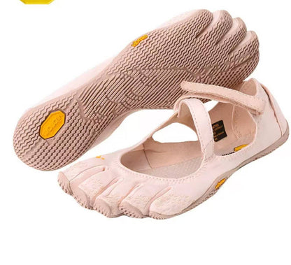 Pilates split-toe dance shoes