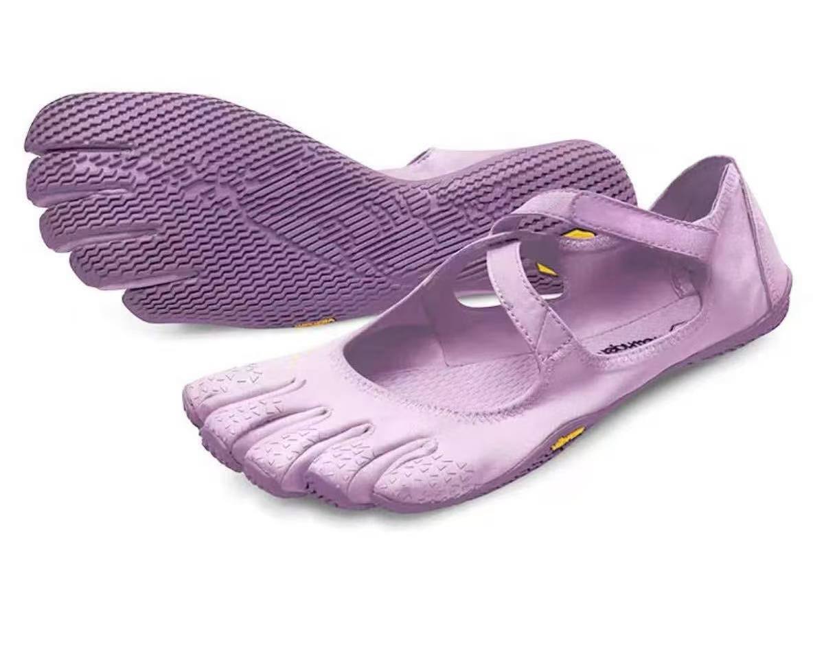 Pilates split-toe dance shoes