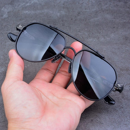 Pilot-Style Oversized Sunglasses