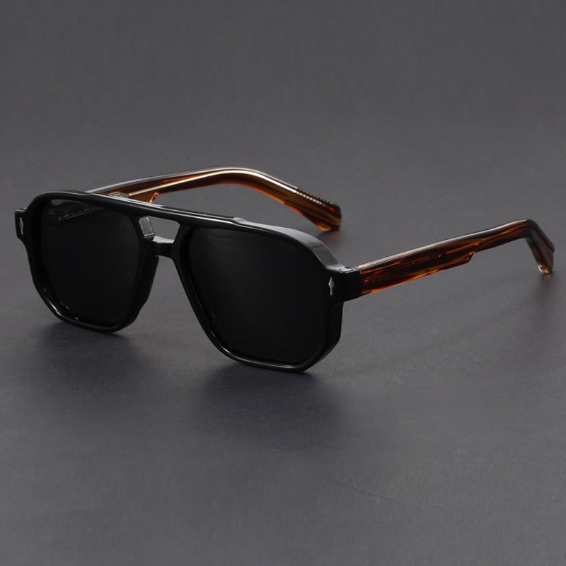 Pilot Style Sunglasses