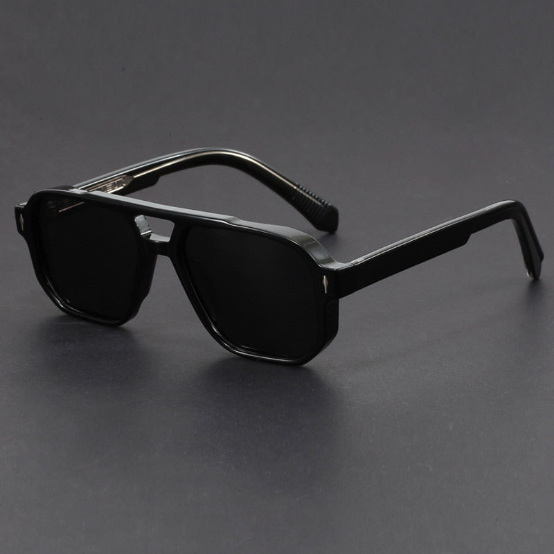 Pilot Style Sunglasses