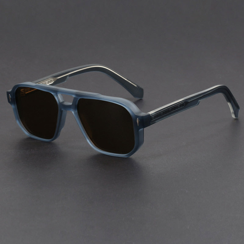 Pilot Style Sunglasses