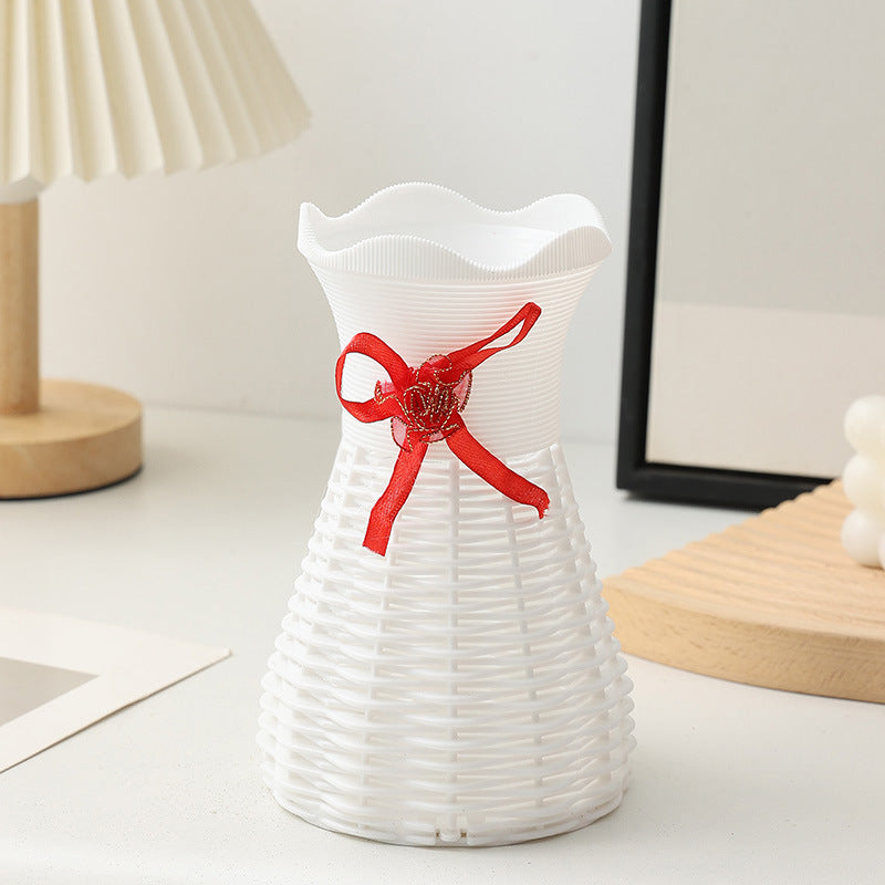 Pineapple-textured jute rope plastic vase