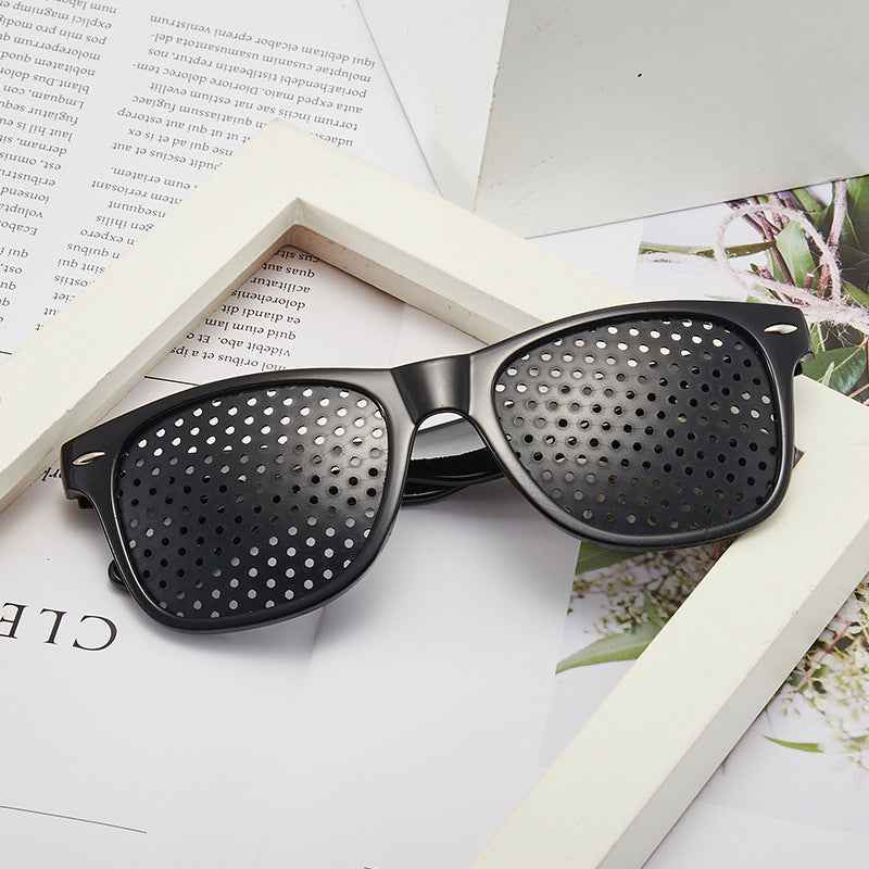 Pinhole Glasses